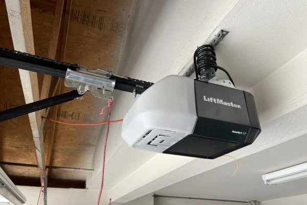 liftmaster authorized repair